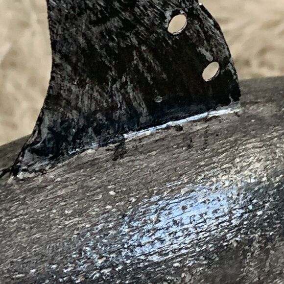 Handcrafted & Hand Painted Folk Art Wood & Metal Shark W/Overbite Spearing Decoy - Picture 9 of 17